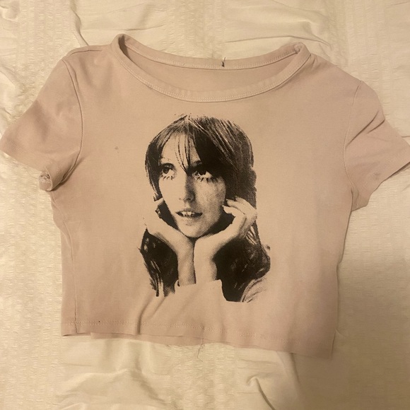 Shelley Duvall Graphic Tee Screenprinted Crop Top in Lilac - Picture 3 of 4
